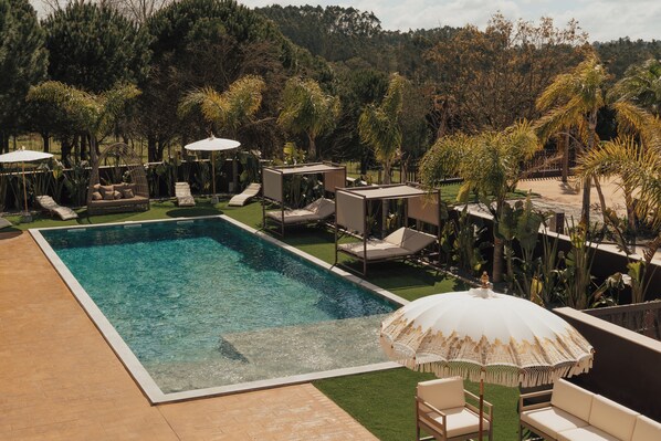 Indoor pool, seasonal outdoor pool