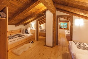 4 chambres, espace de travail pour ordinateur portable, Wi-Fi gratuit