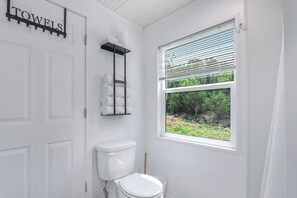 Towels - Tiny House on the Hill I Couples, stargazing (New Braunfels)