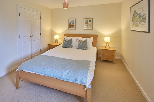 3 bedrooms, iron/ironing board, travel crib, WiFi