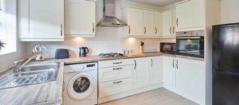 Host & Stay | Happy Home