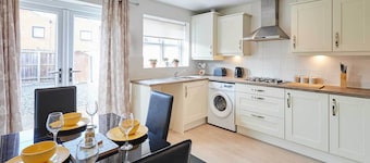 Host & Stay | Happy Home