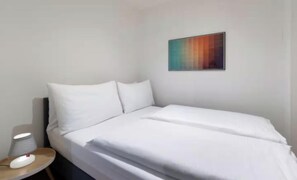 4 bedrooms, in-room safe, iron/ironing board, travel crib
