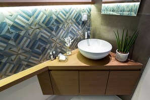 Shower, hair dryer, towels, soap - Cozy villa in Parga. Pet friendly! (Parga)