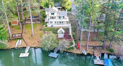 Carmel Cottage on The Lake
