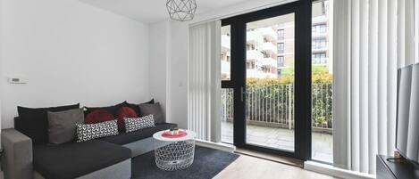 TV, DVD player, offices