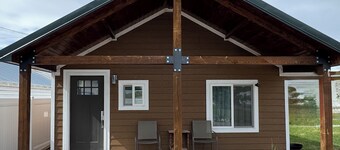 Cozy Cabin with Style