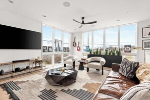 Fernseher, Arbeitsbereiche