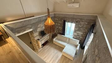 1 habitación, tabla de planchar con plancha y wifi gratis