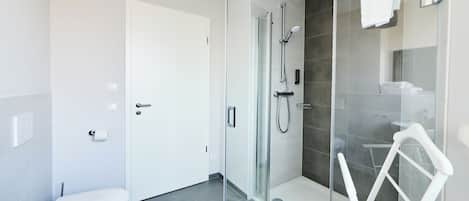 Suite, 2 Twin Beds, Non Smoking, City View | Bathroom | Shower, hair dryer, towels, soap