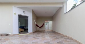 Interior - Casa em Peruíbe a 250m da Praia com Piscina (Peruíbe)
