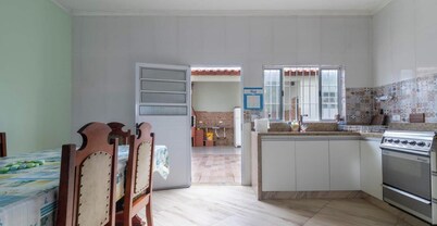 Casa em Peruíbe a 250m da Praia com Piscina
