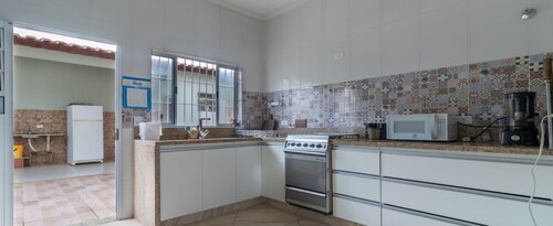 Casa em Peruíbe a 250m da Praia com Piscina