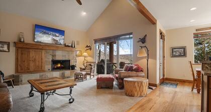 Midway 4 Bedroom Golf Course Luxury Turnberry 23 Home