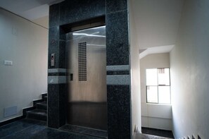 Elevator