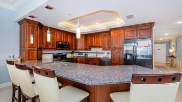 Leilighet, 2 soverom | Eget kjøkken | Kjøleskap, ovn og kaffetrakter/tekoker