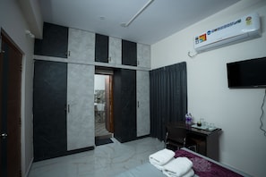 Superior-Zimmer | 1 Schlafzimmer, Bügeleisen/Bügelbrett, kostenloses WLAN
