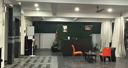 Yellow Bells Serviced Apartments Hitech City