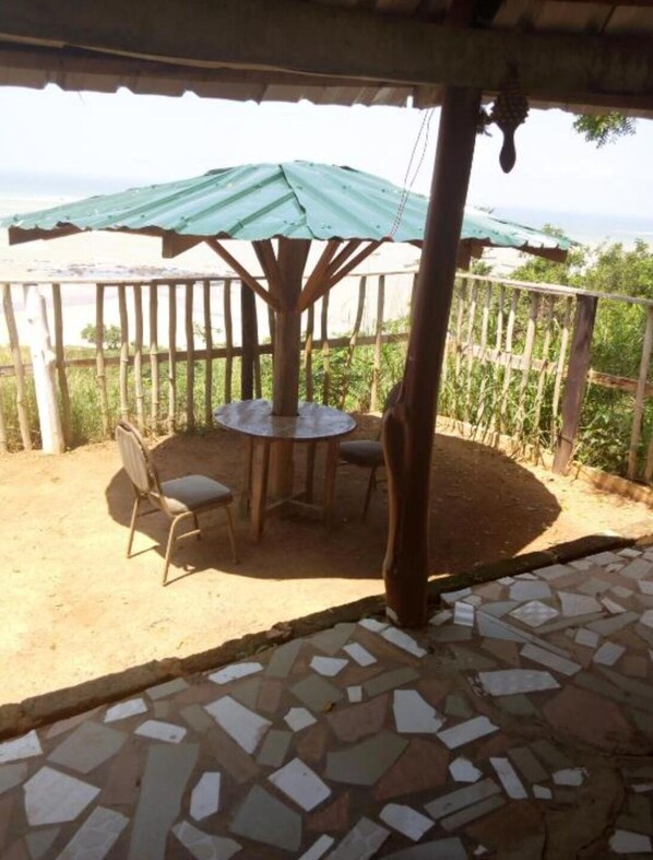 Terrace/patio - Room-special Place For Special People - (Sekondi-Takoradi)