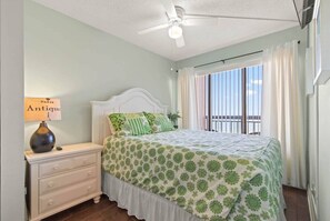 Room - Buena Vista #803 (North Myrtle Beach)