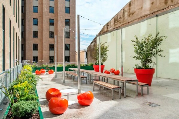 Exterior - Student Only Ablett House (Liverpool)