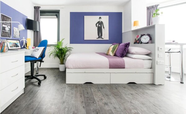Habitación individual, para no fumadores | Cortinas blackout y wifi gratis 