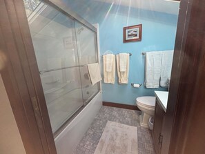 Towels - 2 Bedroom Oasis, Ogunquit (Ogunquit)