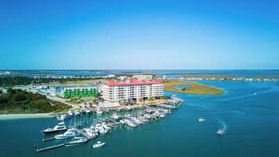 Waterfront OLDE TOWN YACHT CLUB Condo w/ Pool & Stunning Views of Radio Island