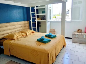 4 makuuhuonetta, silitysrauta/-lauta, Wi-Fi