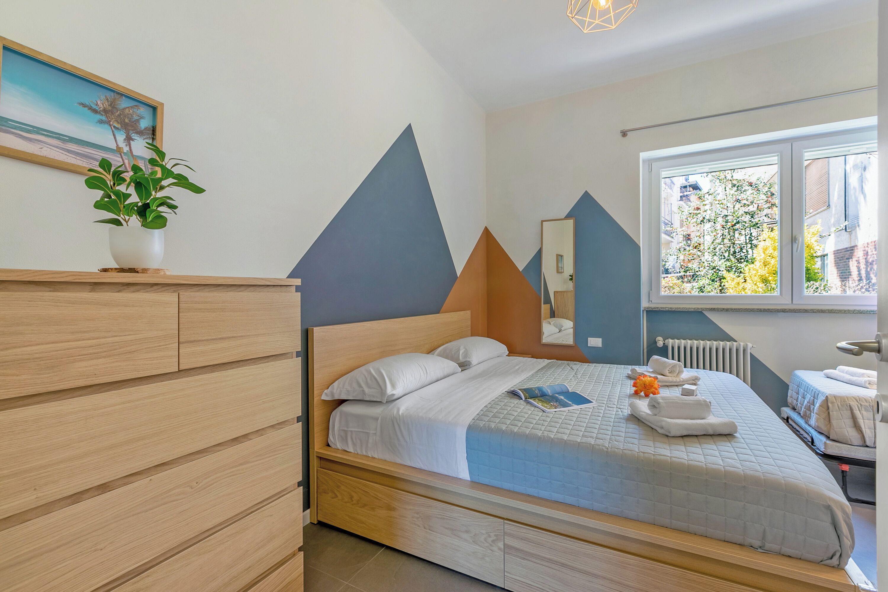 Family Apartment, Multiple Bedrooms, 2 Bathrooms, Lakeside (Suono del Lago 100m from Lake) | 2 bedrooms, laptop workspace, iron/ironing board, free WiFi