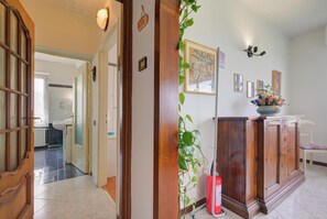 샤워 시설, 헤어드라이어, 비데, 타월