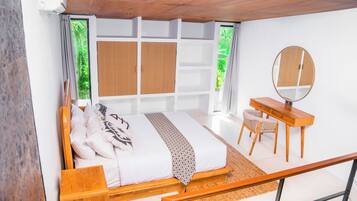 Premium Apartment, Pool View | 1 bedroom, desk, free WiFi, bed sheets