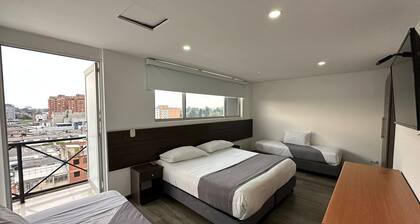 Hotel Expohotel Ferial