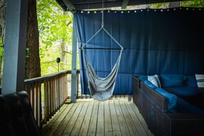 Terrace/patio - Lakefont-Nestled in Nirvana (Martinsville)