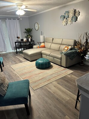 Smart TV, books, computer monitors