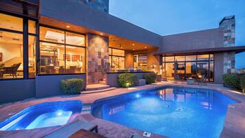 Alberca al aire libre