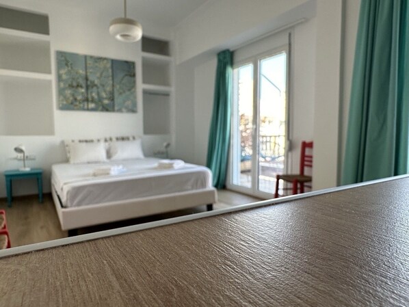 1 bedroom, WiFi, bed sheets