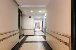 Interior - Fernán González - 2 Bedrooms (Madrid)