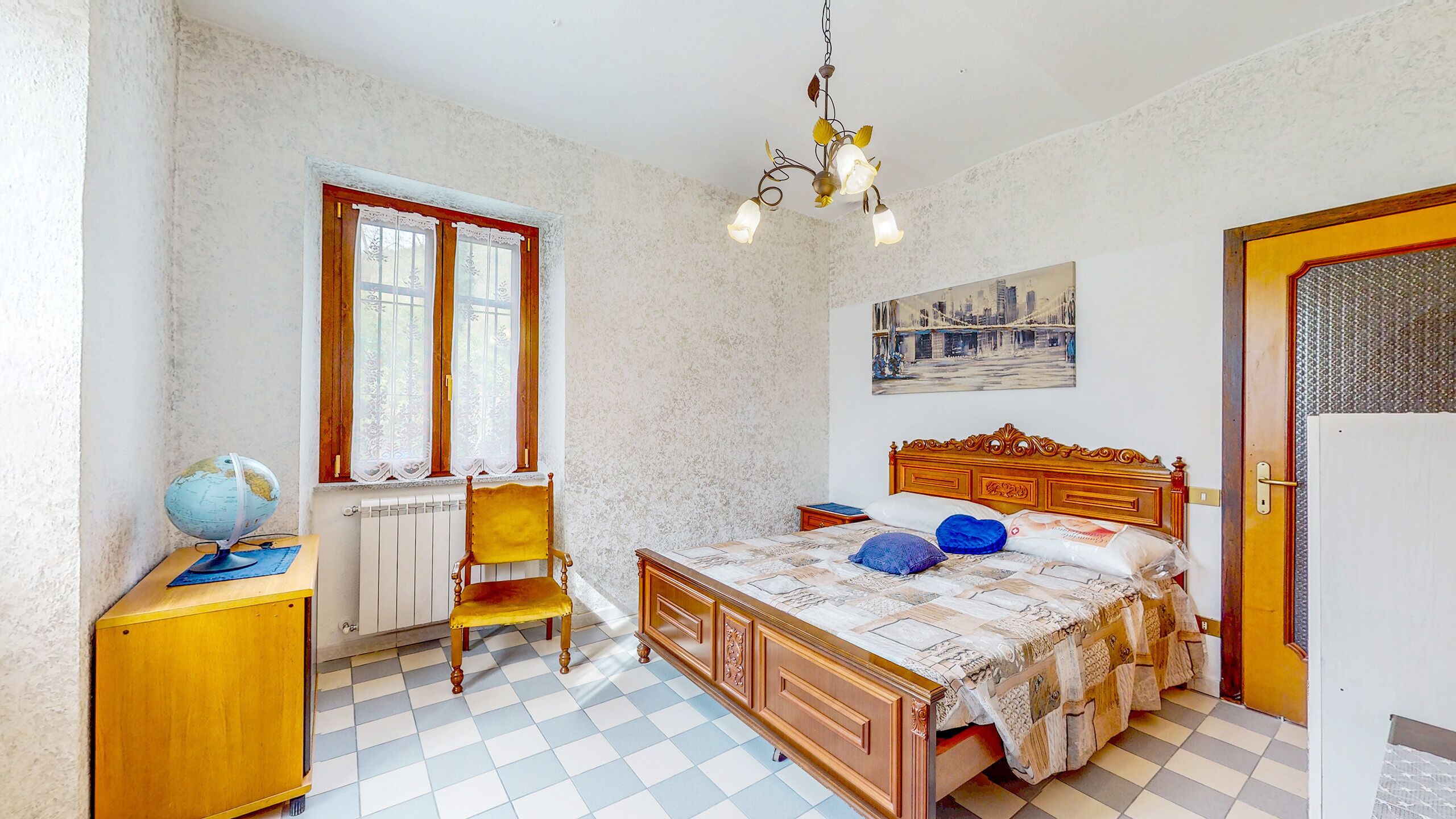 2 chambres, fer et planche à repasser, Wi-Fi gratuit, draps fournis