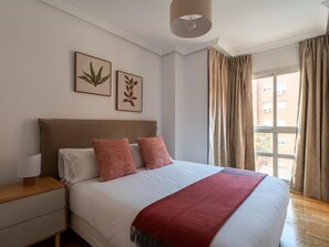 1 chambre, fer et planche à repasser, accès Internet, draps fournis