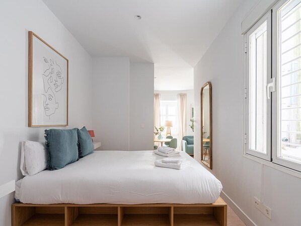1 chambre, fer et planche à repasser, Wi-Fi, literie fournie