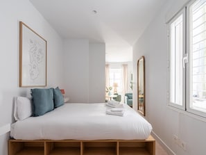 1 chambre, fer et planche à repasser, Wi-Fi, draps fournis