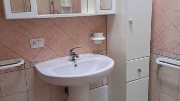 Tisu toilet