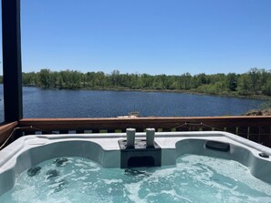 Bain à remous extérieur