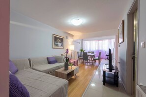 Living room - Platon Apartment Garden Escape in Kos (Kos)