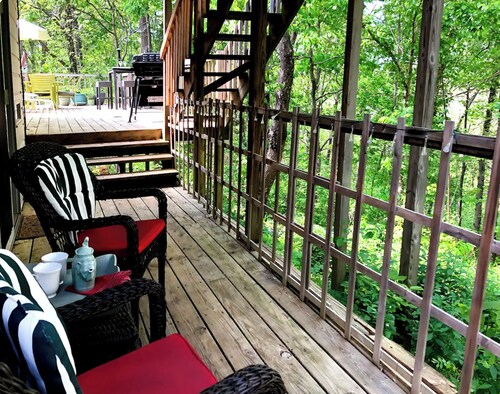 Lovely spacious home in the country - Work Remotely