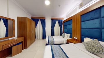 Apartamento básico | Cortinas blackout, ferros/tábuas de passar roupa, Wi-Fi de cortesia