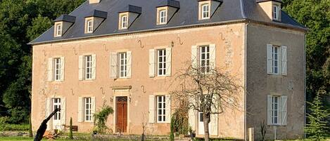 Fachada del alojamiento