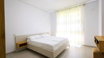 1 多间卧室、办公桌、免费 WiFi