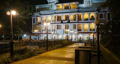 Royal Stays at Baner Road Pune by Hotel Rajwada